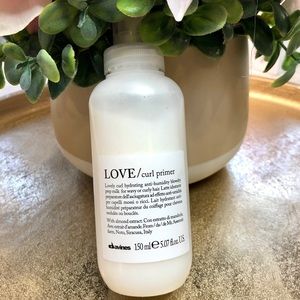 🆕 Davines Love Curl Primer